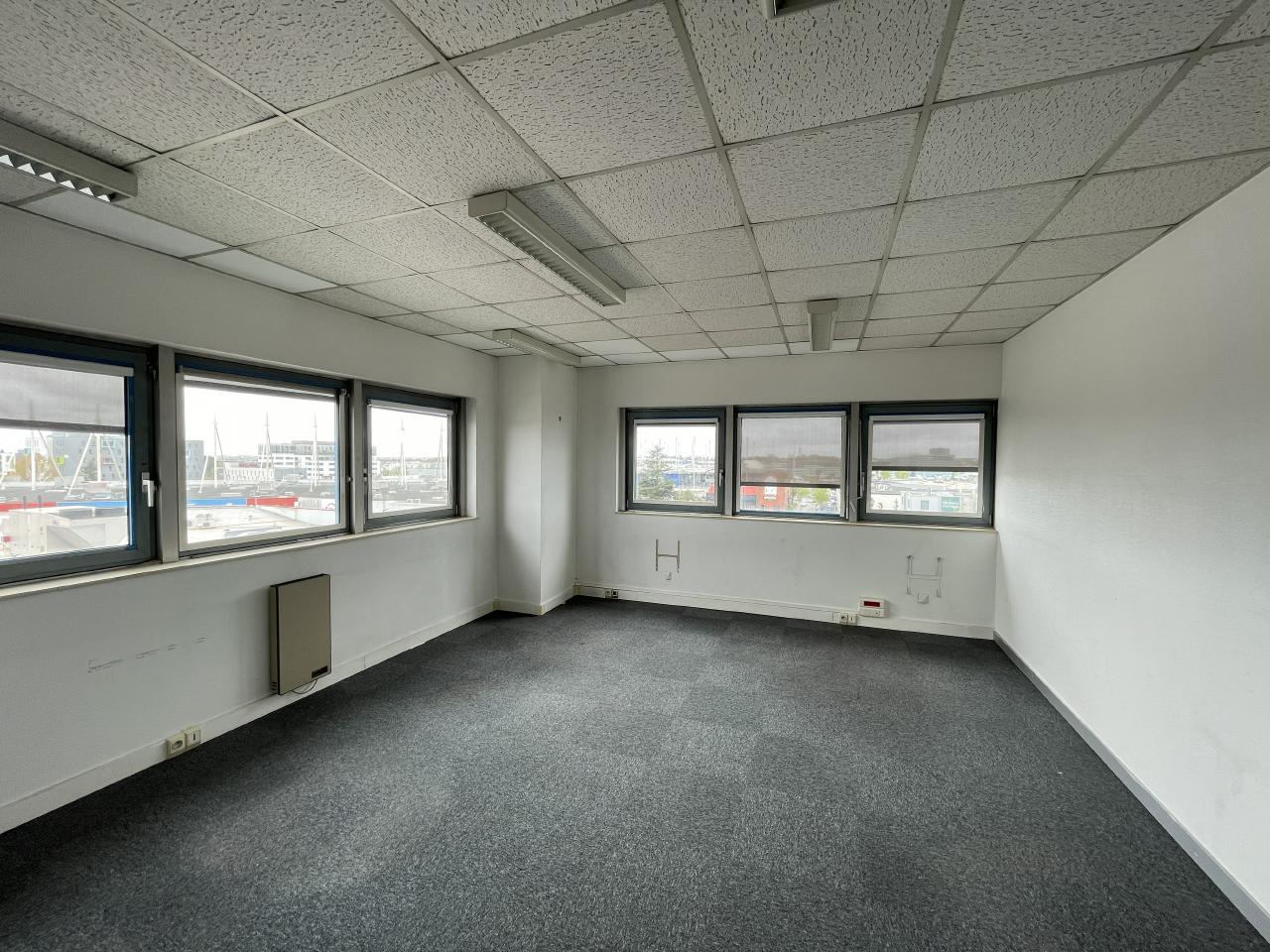 Bureau Saint-Herblain 944m² Location bureau Saint-Herblain Loire-Atlantique OLBUR2309937 10